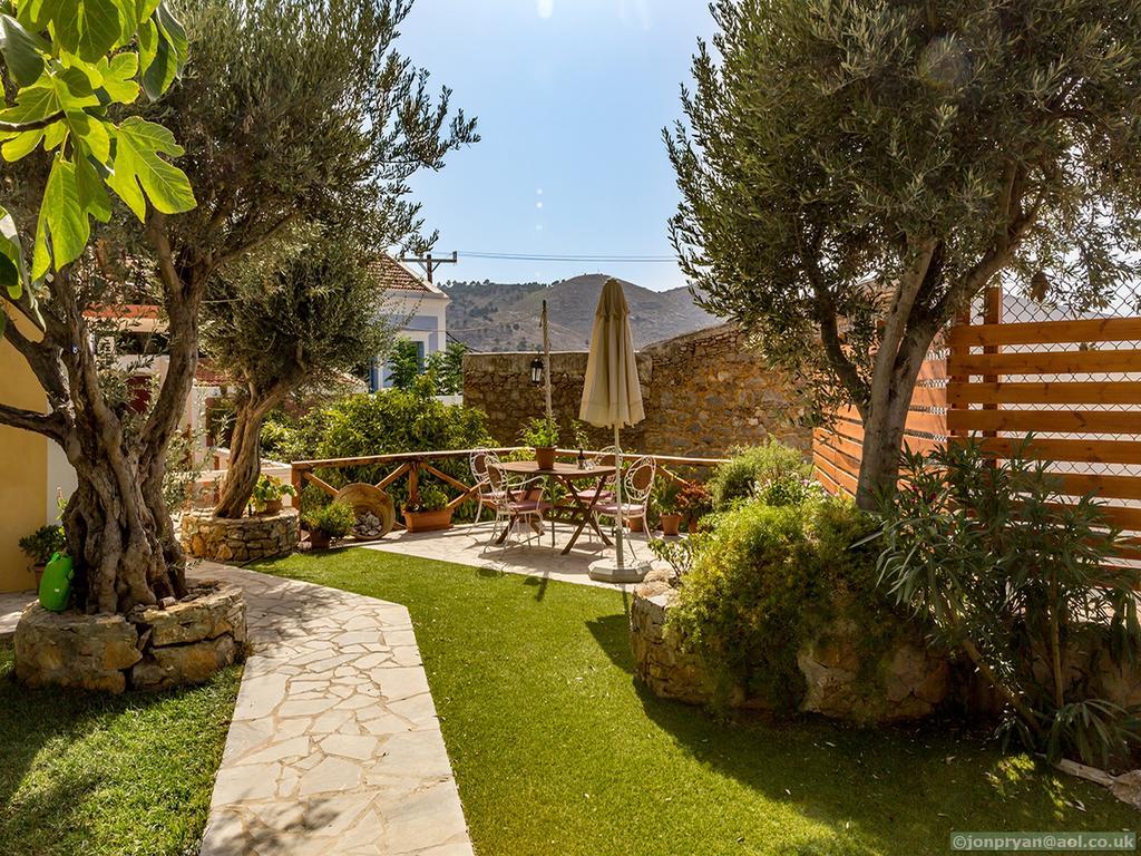 Fotinis Cottage 시미 외부 사진